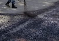 Promueve el CUM alternativa para regenerar calles de asfalto dañadas